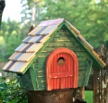 Heartwood's "Prairie Home" Bird House (Green)